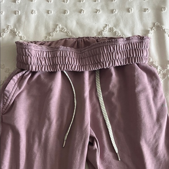 Leg3Nd Lilac Joggers - Picture 4 of 8